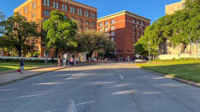 Dealey Plaza in Dallas waar JFK is neergeschoten